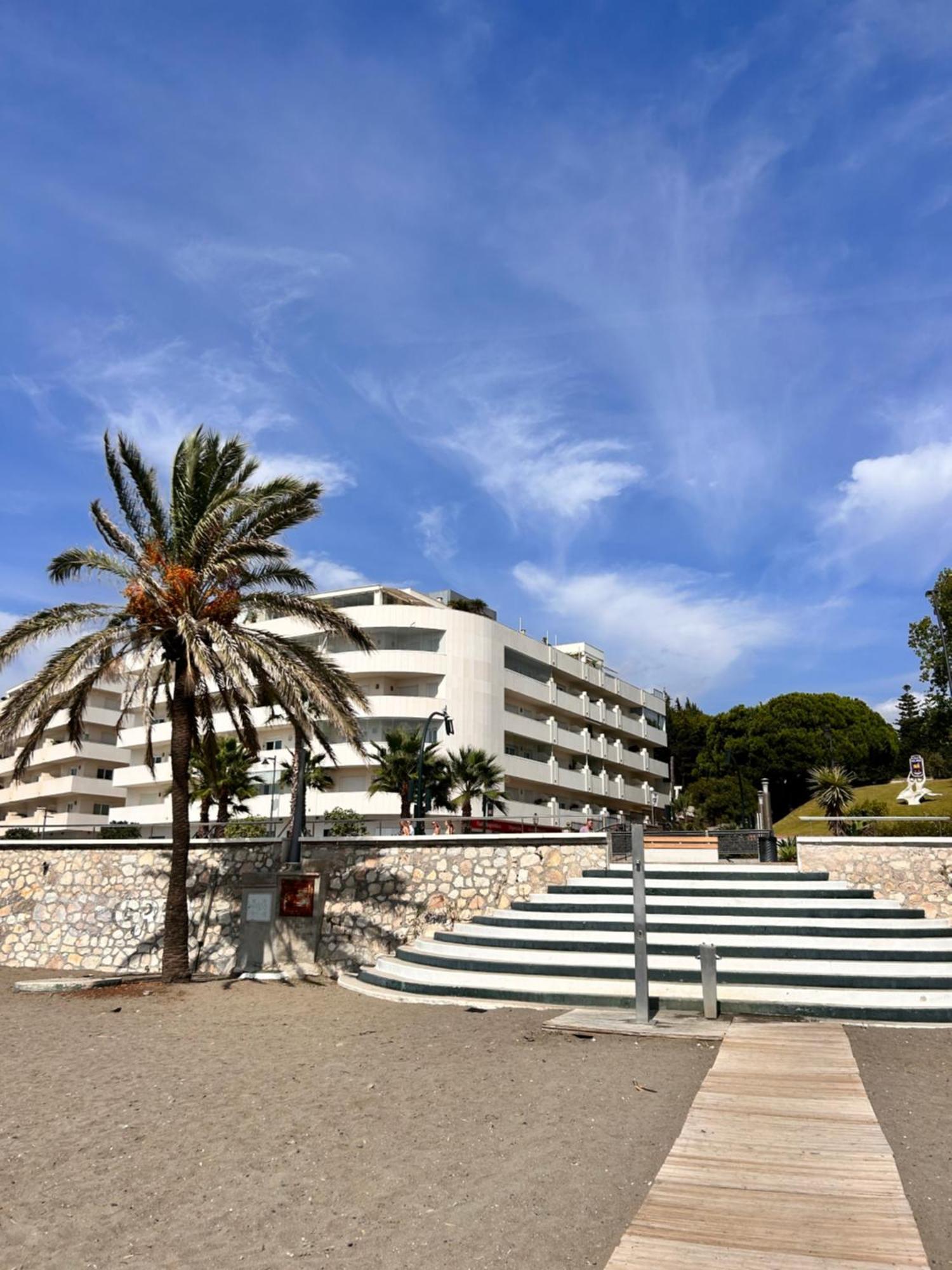 Balcon De La Cala Apartment Estepona Luaran gambar